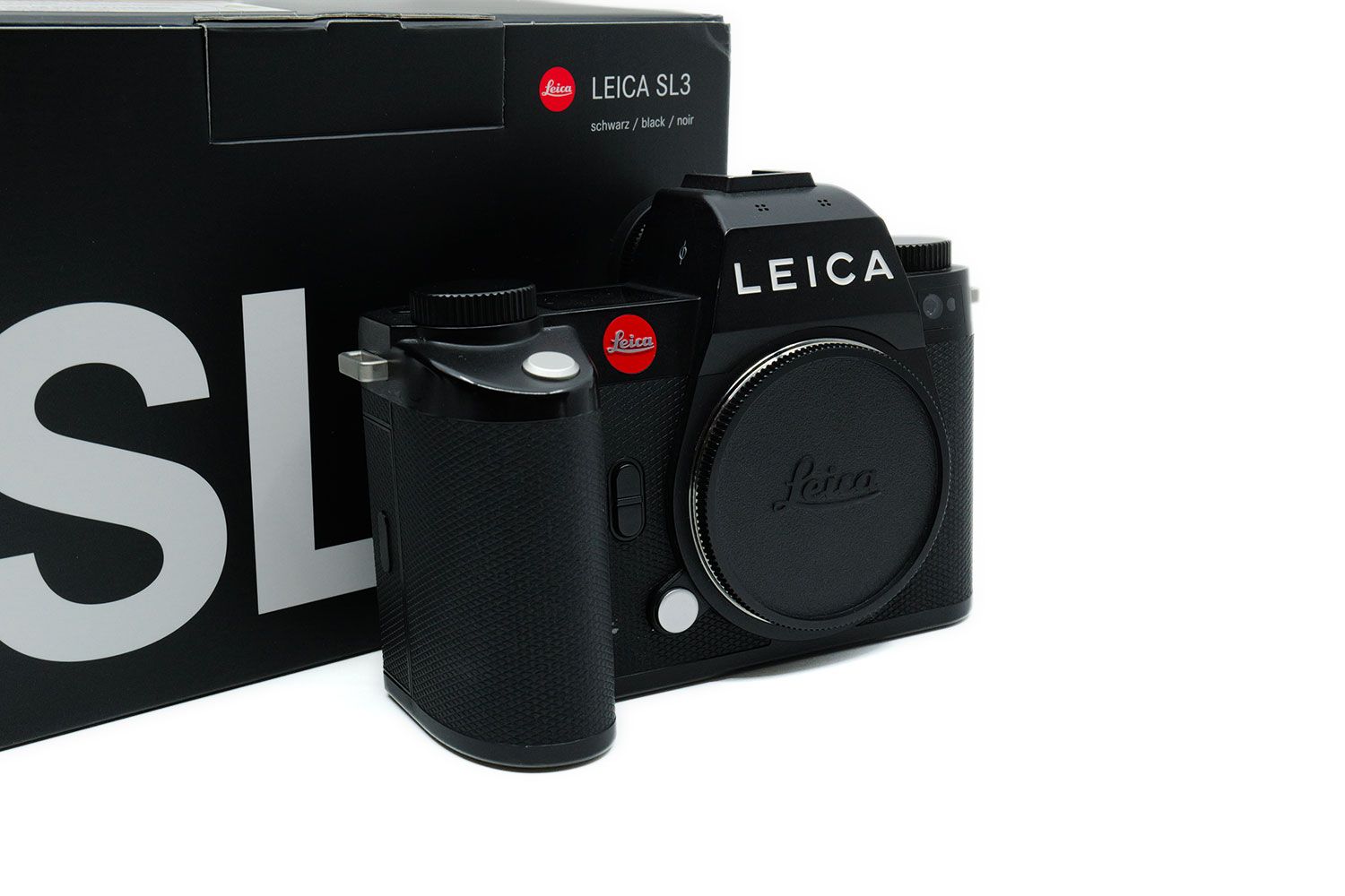 LEICA SL3
